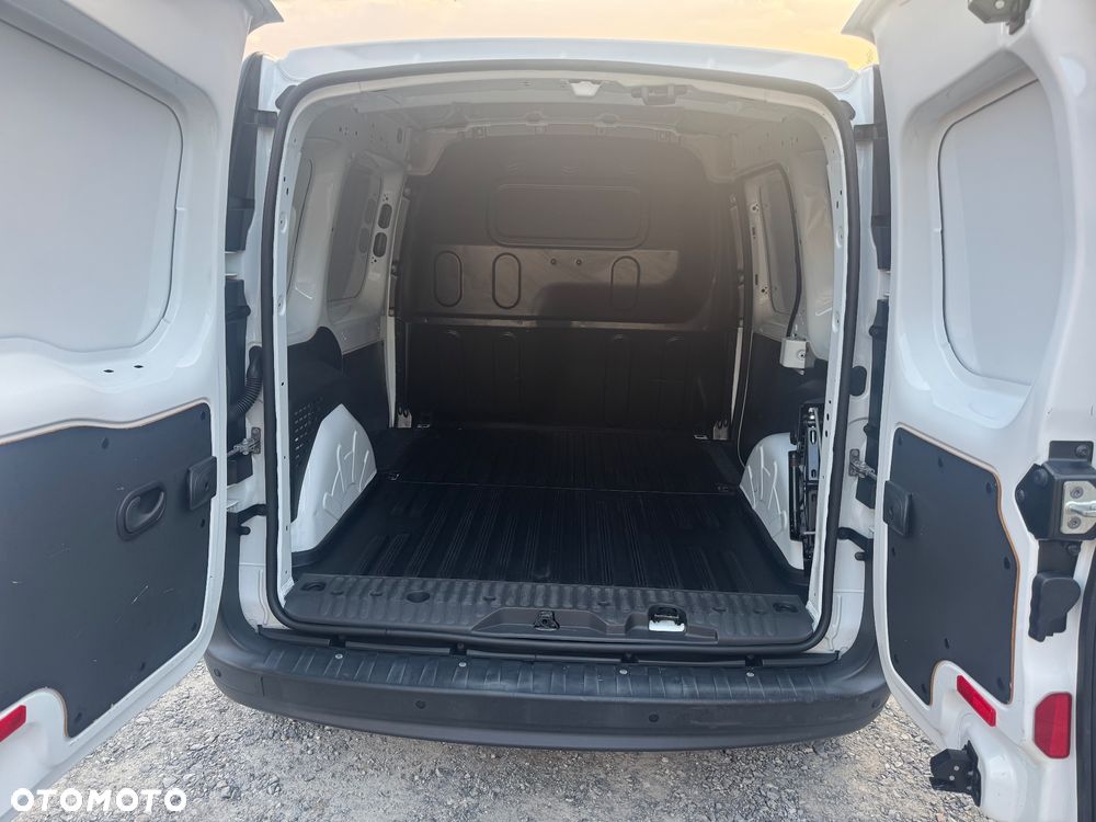 Mercedes-Benz Citan - 12