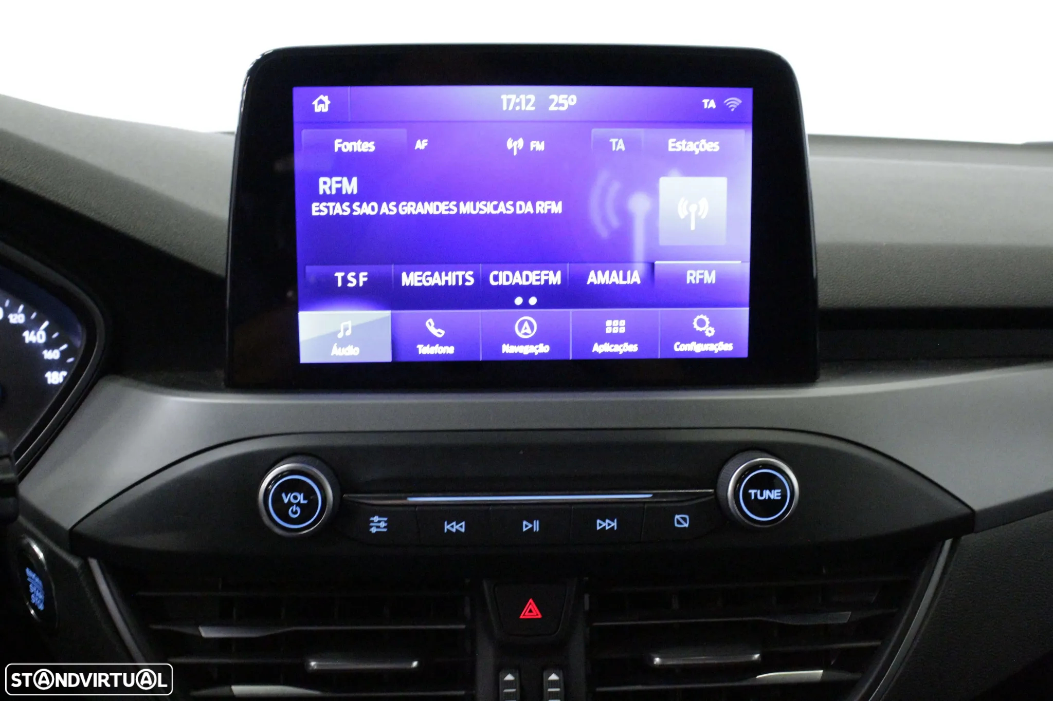 Ford Focus 1.0 EcoBoost MHEV ST-Line - 9