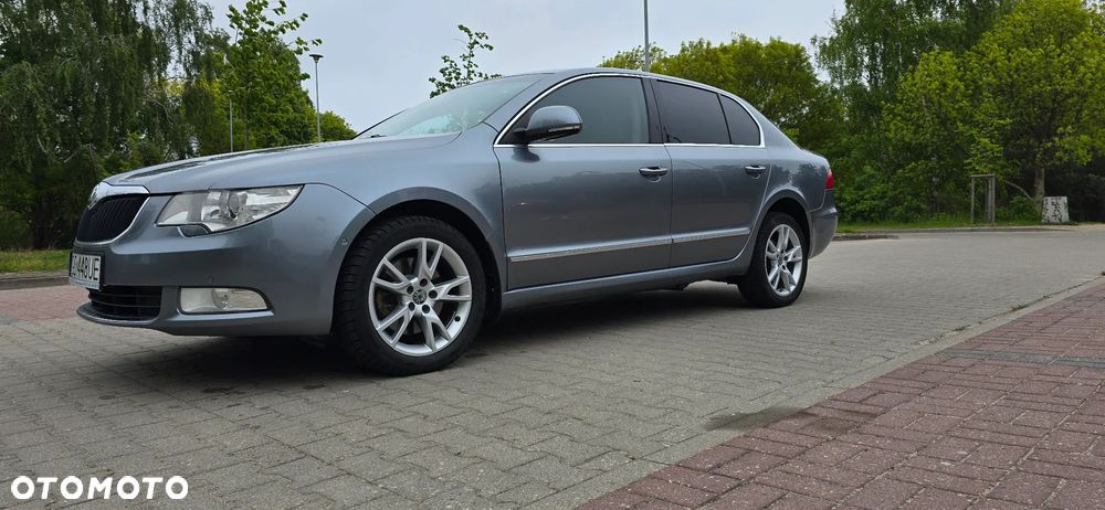 Skoda Superb 2.0 TDI Comfort - 4