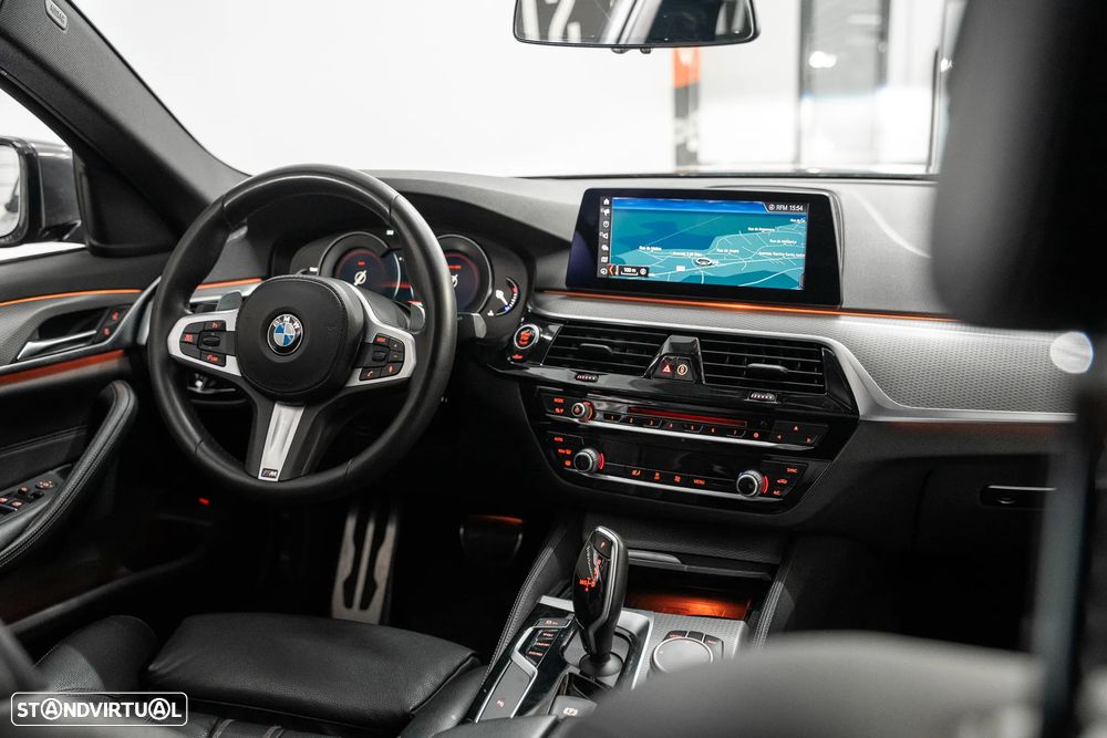 BMW 520 d Pack M Auto - 12