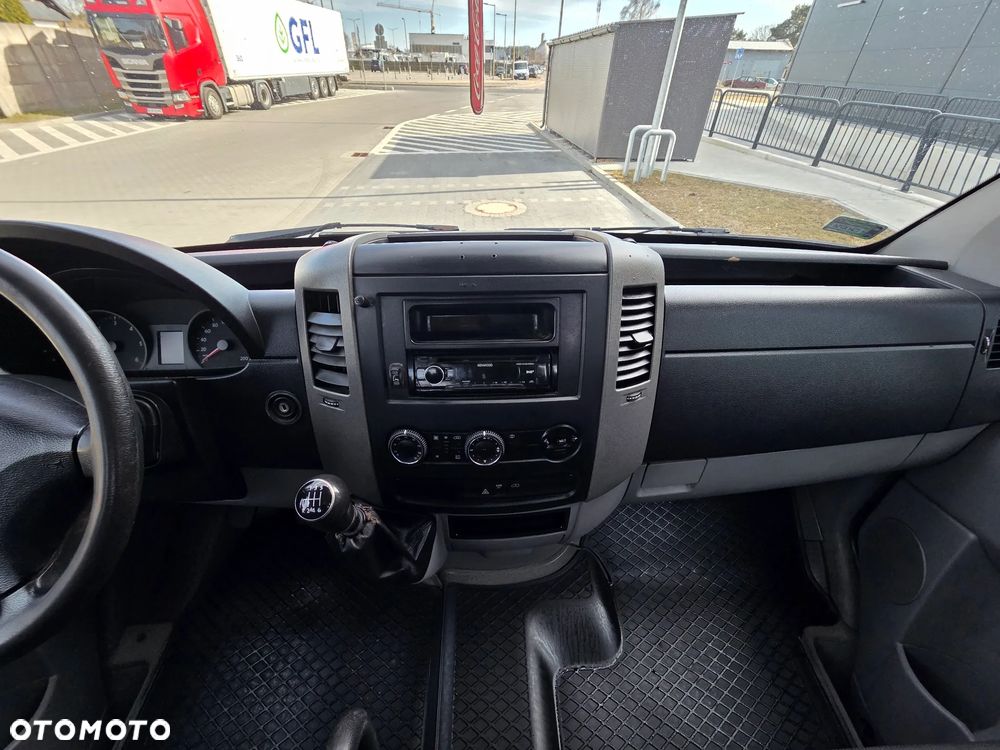 Volkswagen Crafter - 19