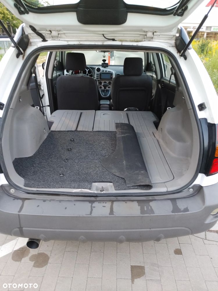 Pontiac Vibe - 14