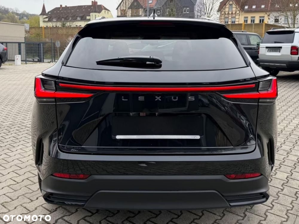 Lexus NX - 5