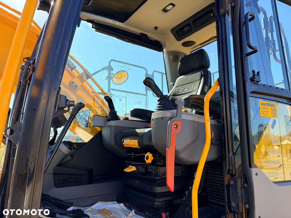 JCB 131X L 4F - 10