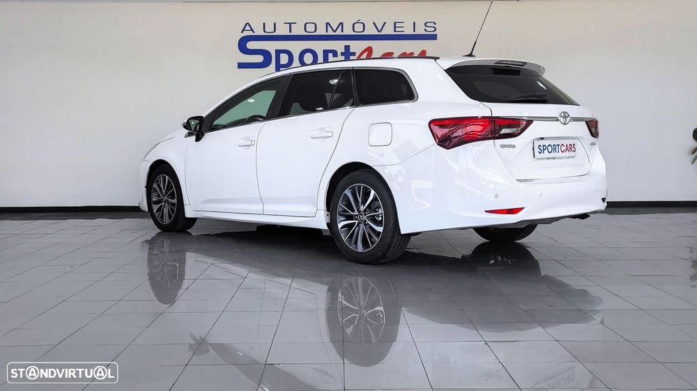 Toyota Avensis Touring Sports 2.0 D-4D Exclusive+GPS - 14