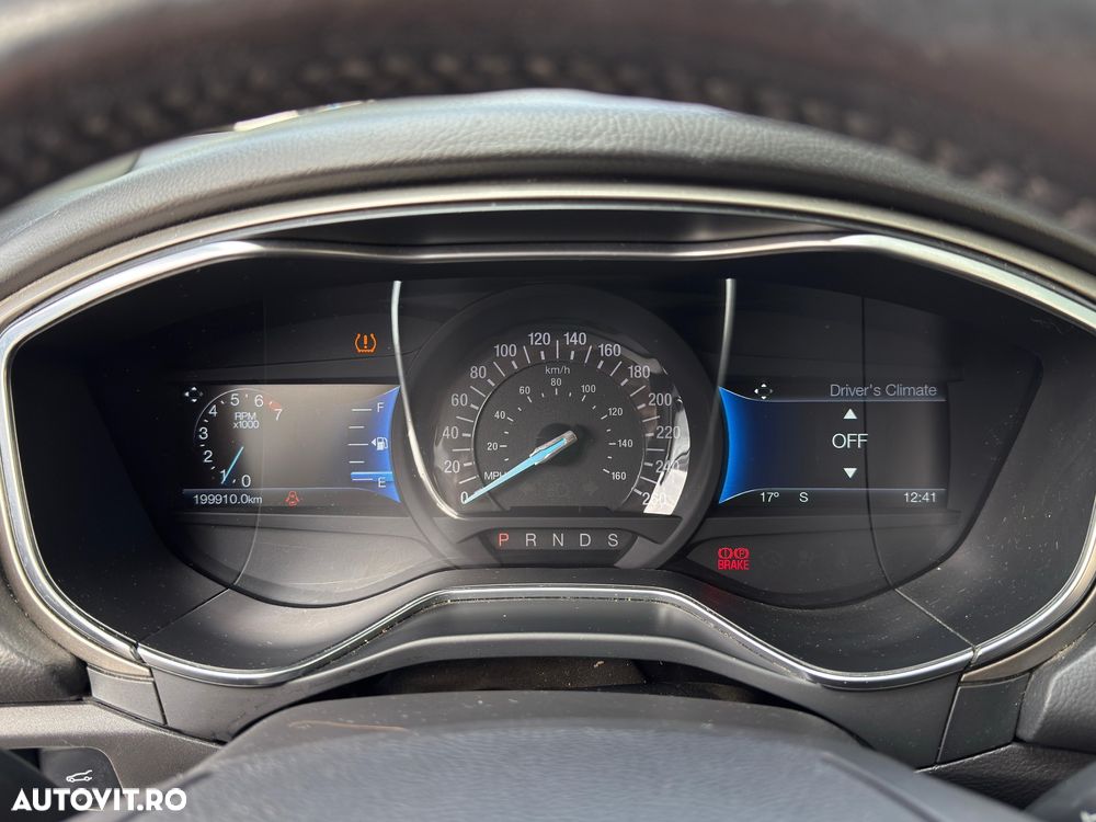 Ford Fusion - 6