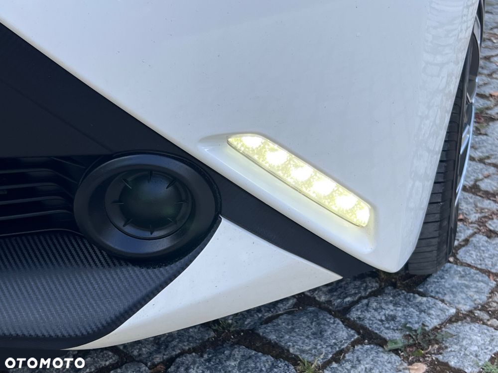 Toyota Aygo x - 31