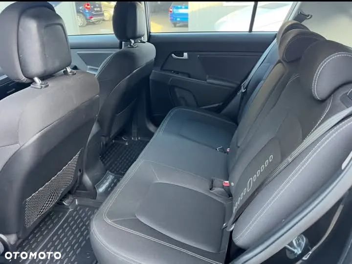 Kia Sportage 1.7 CRDI Business Line 2WD - 11