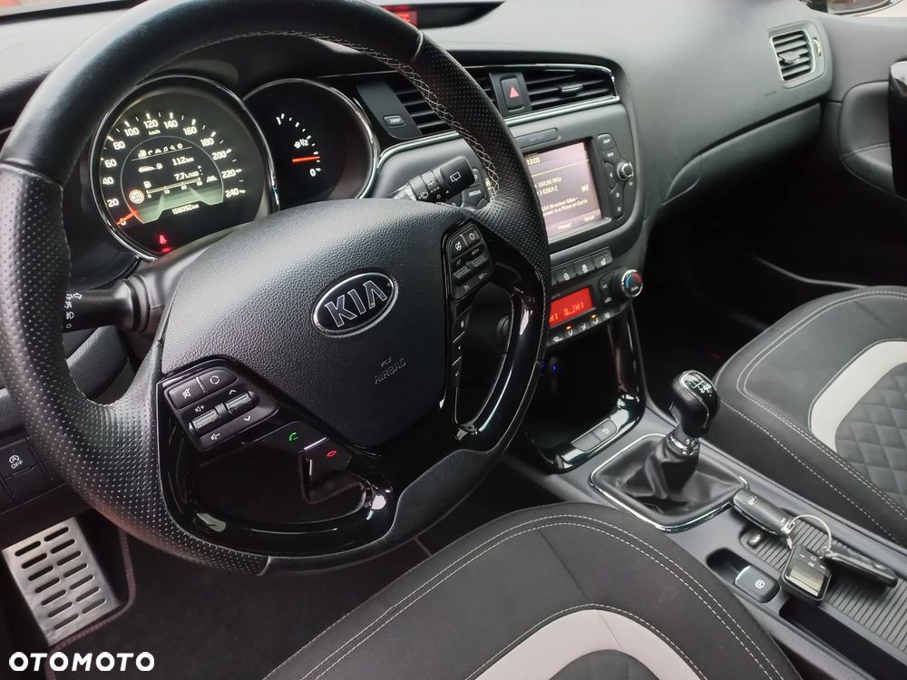 Kia Ceed 1.0 T-GDI ISG GT Line - 10