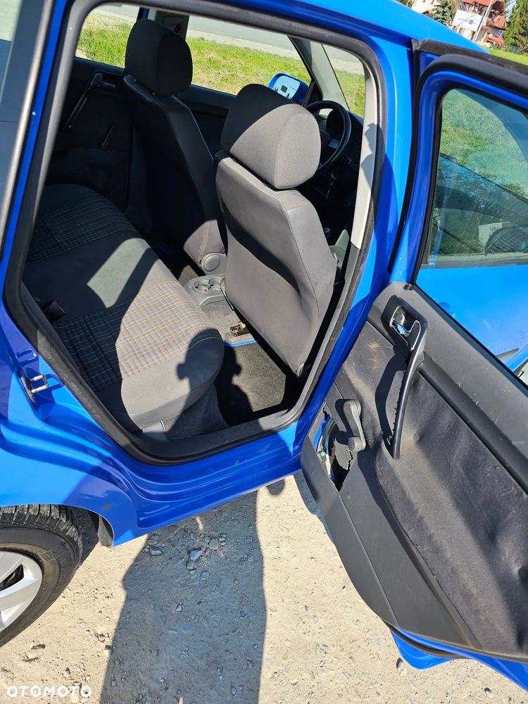 Volkswagen Polo - 10