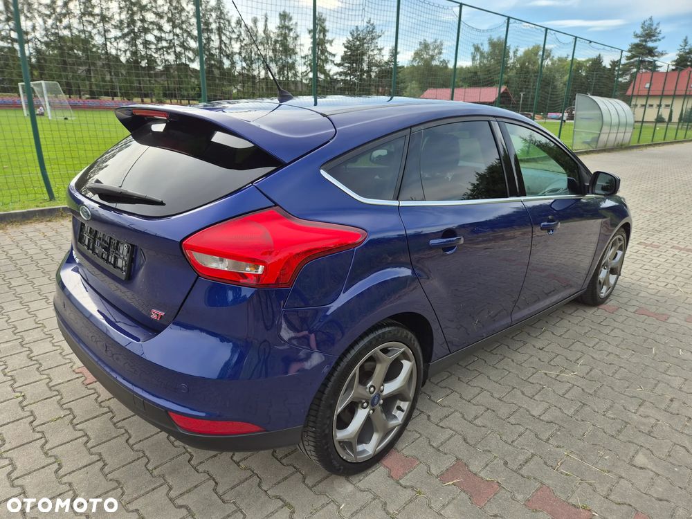 Ford Focus - 13