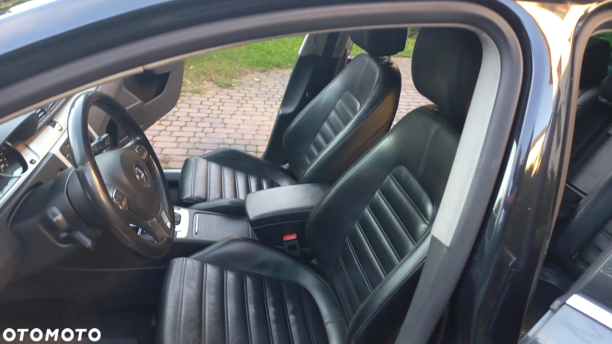 Volkswagen Passat 2.0 TSI Highline DSG - 9