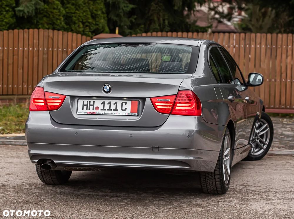 BMW Seria 3 - 12