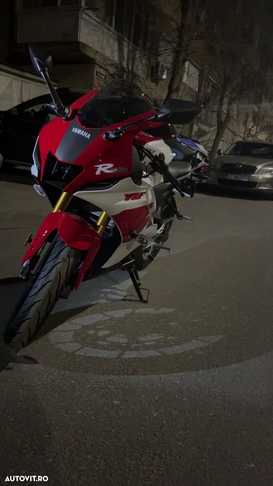Yamaha YZF-R 125 - 3