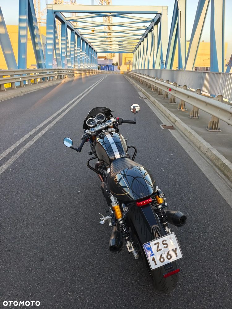 Triumph Thruxton - 20