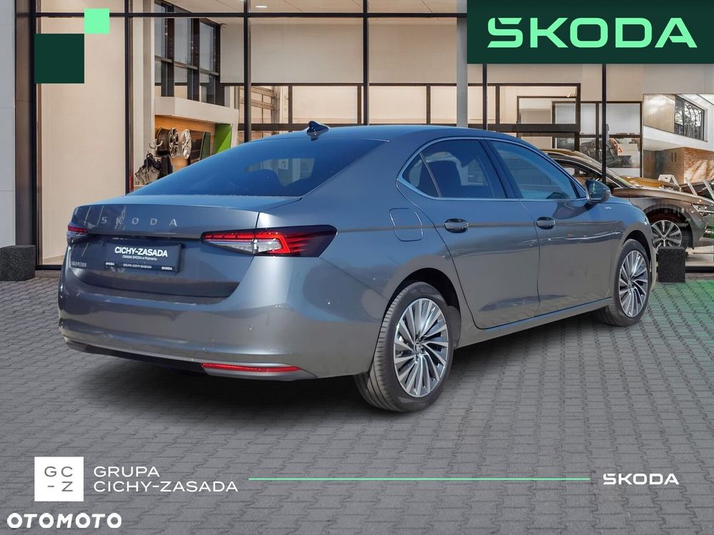 Skoda Superb 2.0 TSI L&K DSG - 6