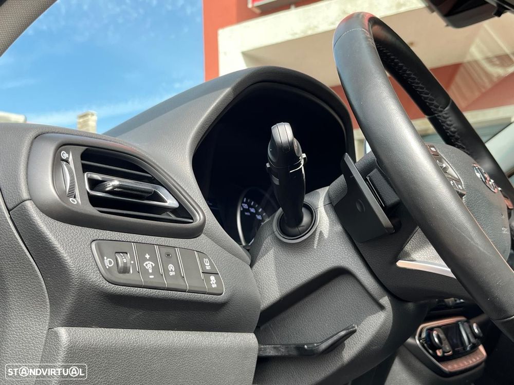 Hyundai i30 SW - 14