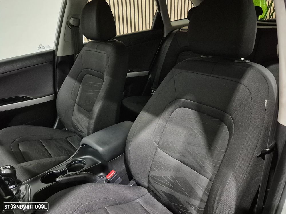 Kia Ceed SW 1.4 CRDi LX - 8