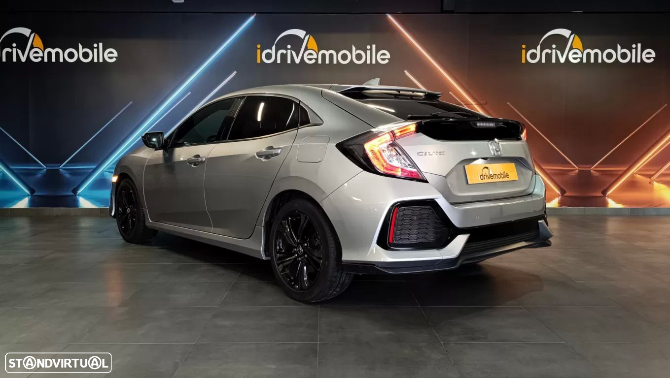 Honda Civic 1.0 i-VTEC Elegance - 2