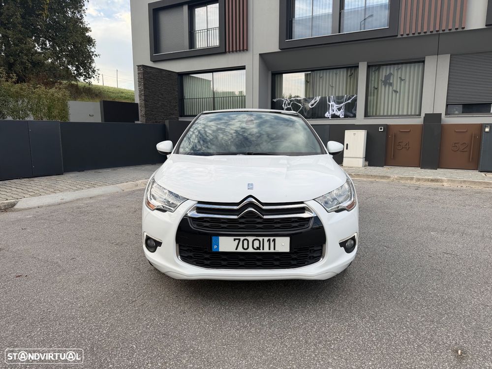 Citroën DS4 1.6 HDi So Chic - 10