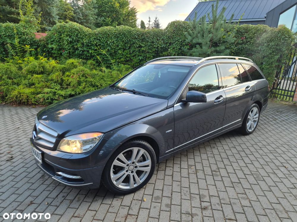 Mercedes-Benz Klasa C 220 CDI DPF Automatik BlueEFFICIENCY Avantgarde - 12