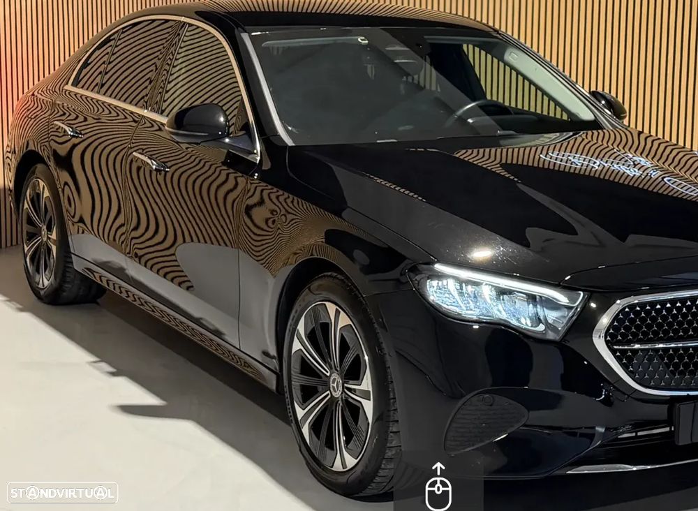 Mercedes-Benz E 300 - 4