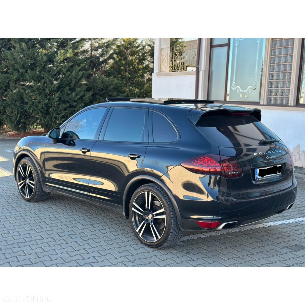 Porsche Cayenne Platinum Edition - 4