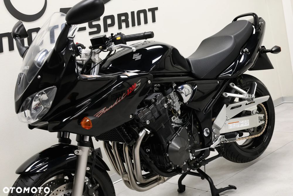 Suzuki Bandit - 10