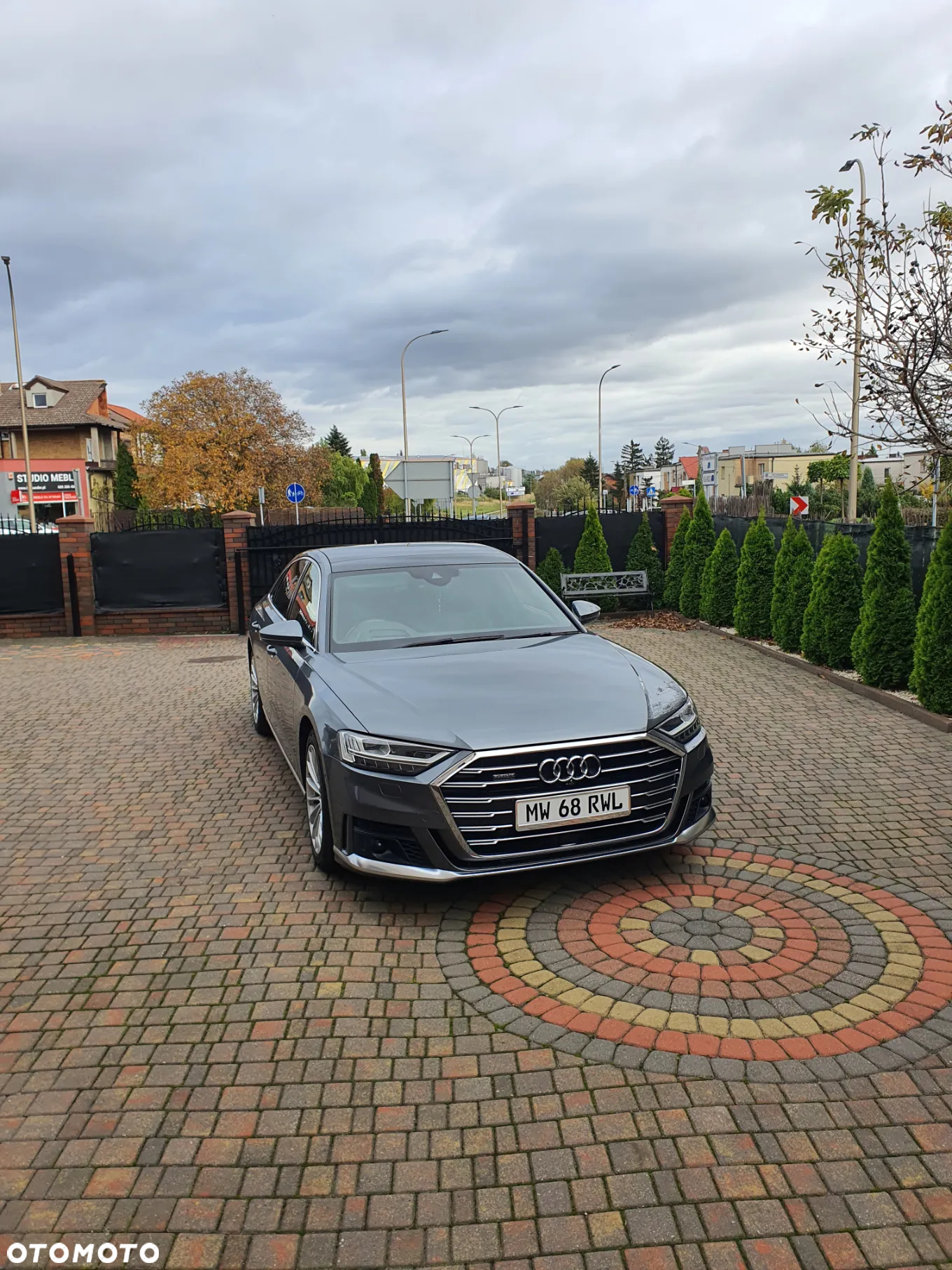 Audi A8 - 5