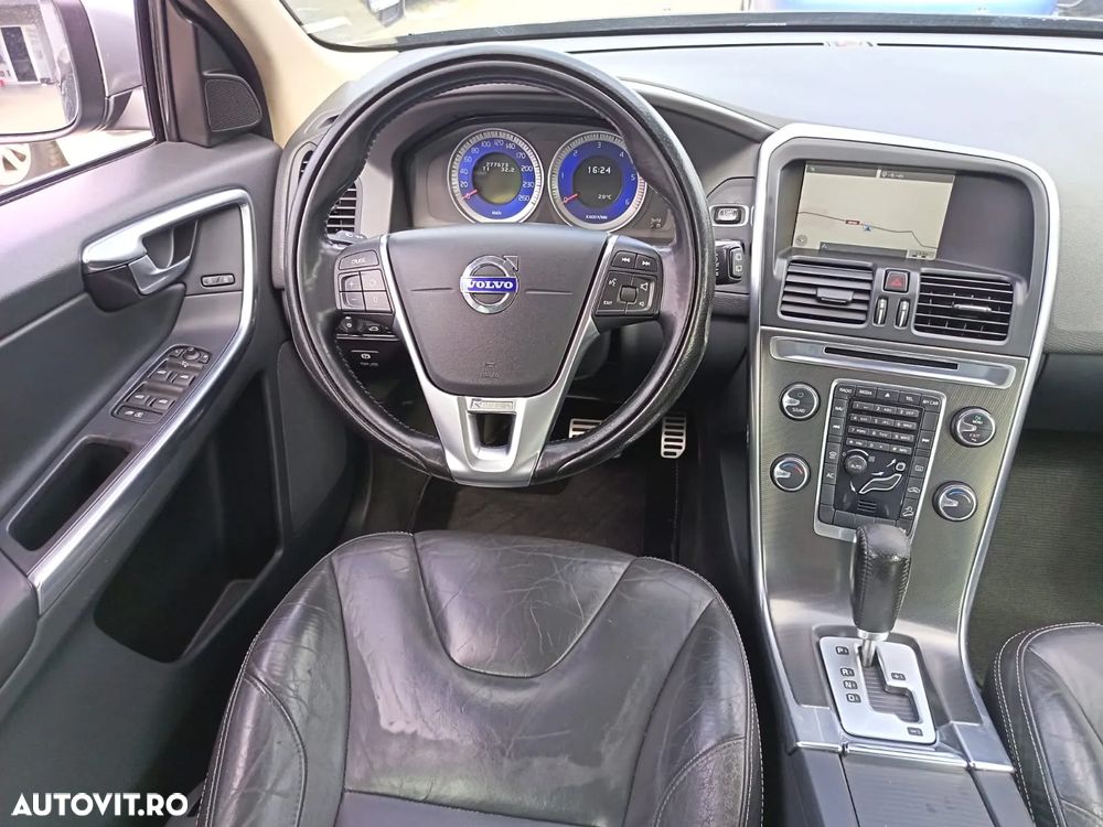Volvo XC 60 - 16
