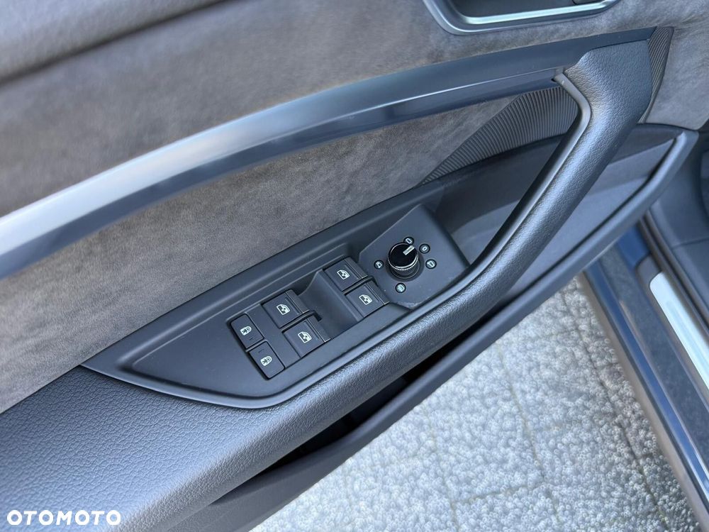 Audi e-tron Sportback - 15