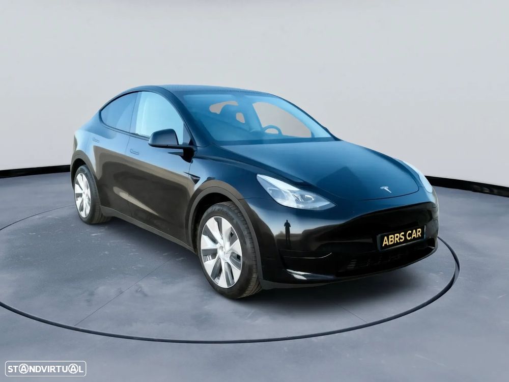 Tesla Model Y RWD - 1
