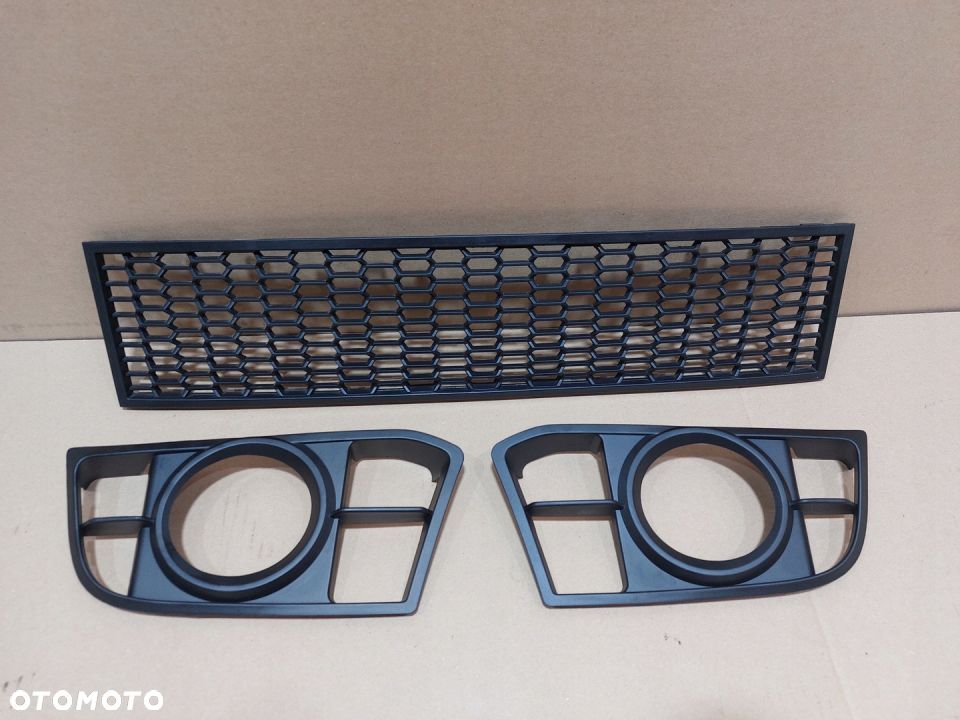 BMW 5 F11 F10 KRATKA KRATKI ZDERZAKA LIFT M PAKIET - 1
