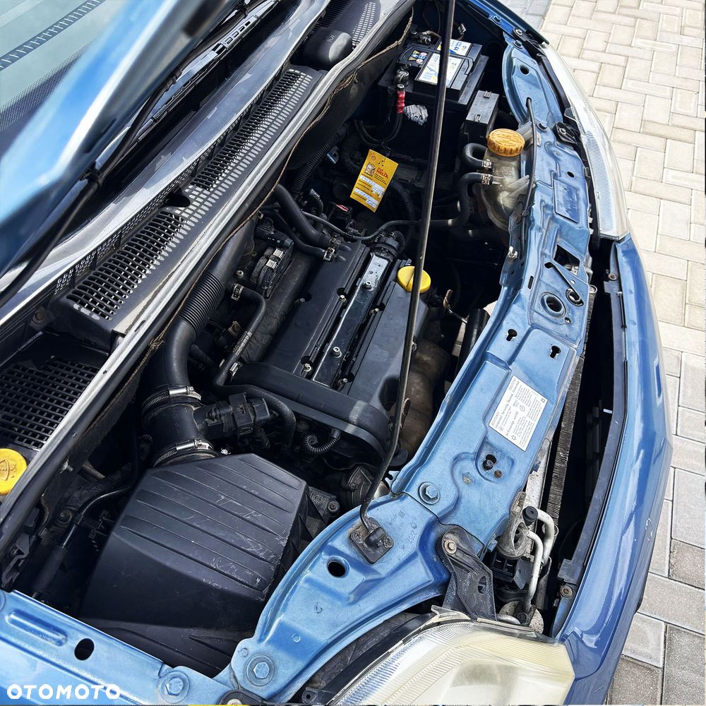 Opel Meriva 1.4 - 9