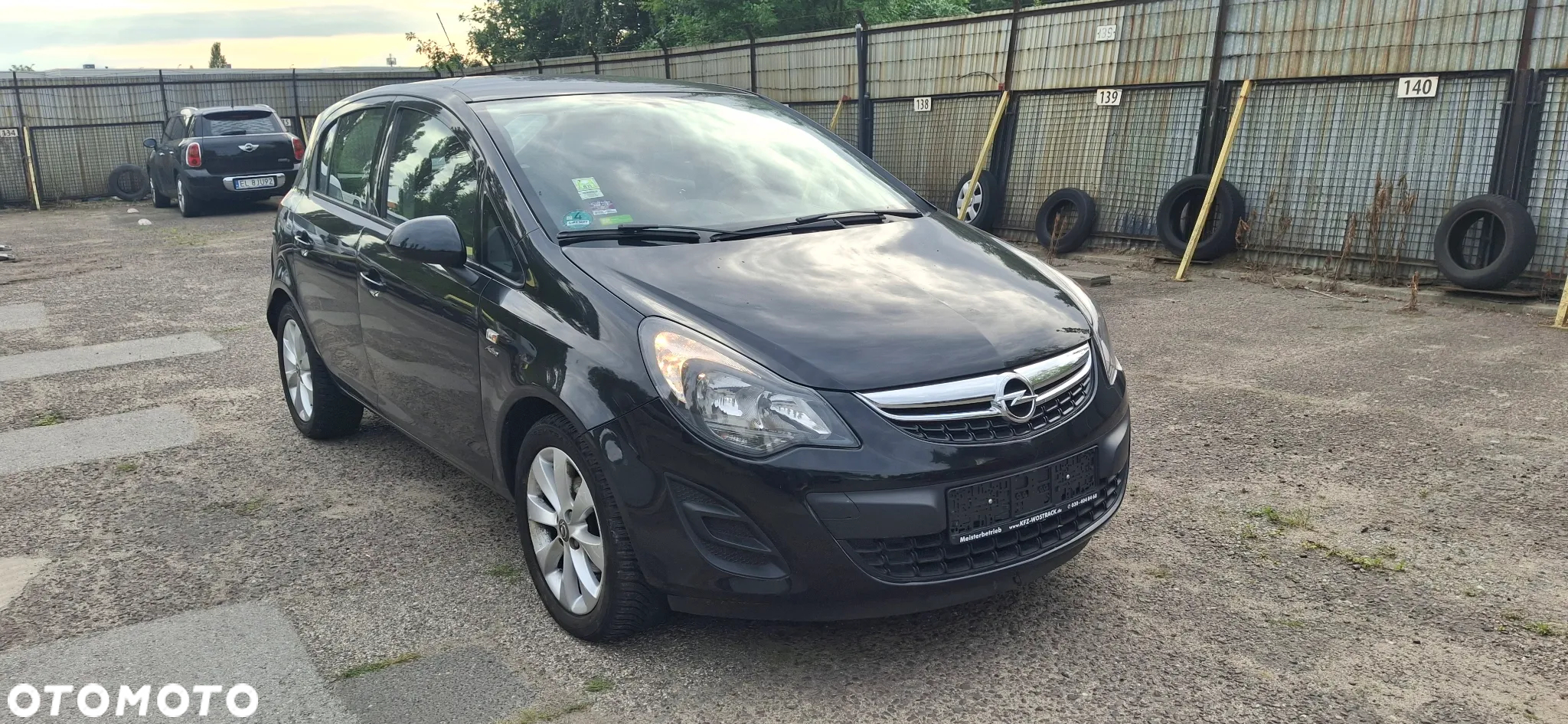 Opel Corsa 1.4 16V Active - 7