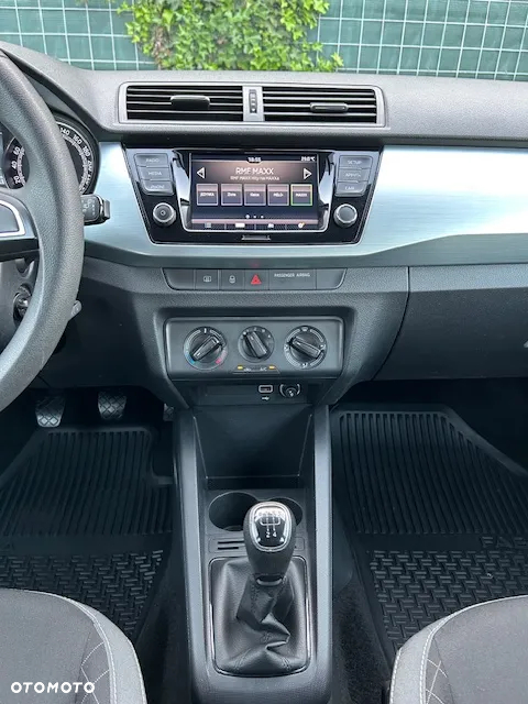 Skoda Fabia 1.0 TSI Ambition - 33
