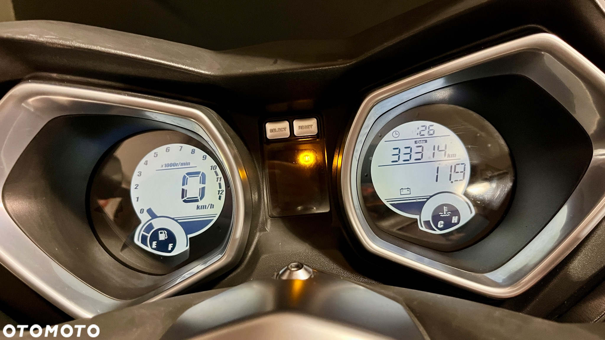 Yamaha X-max - 7