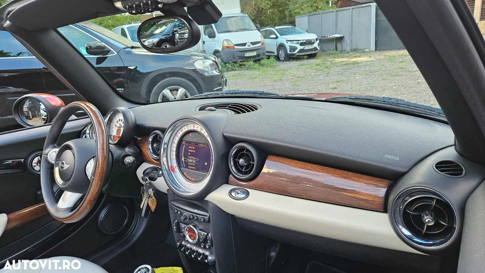 Mini Cooper Cabrio - 24