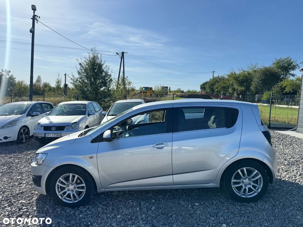 Chevrolet Aveo 1.6 LTZ - 7