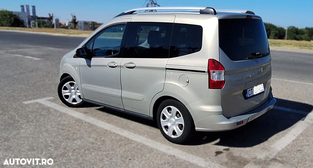 Ford Tourneo Courier 1.0 EcoBoost Trend - 3