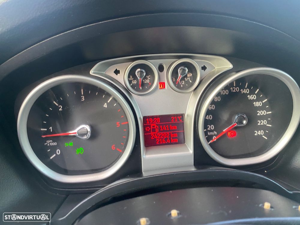 Ford Focus 1.6 TDCi Sport - 7
