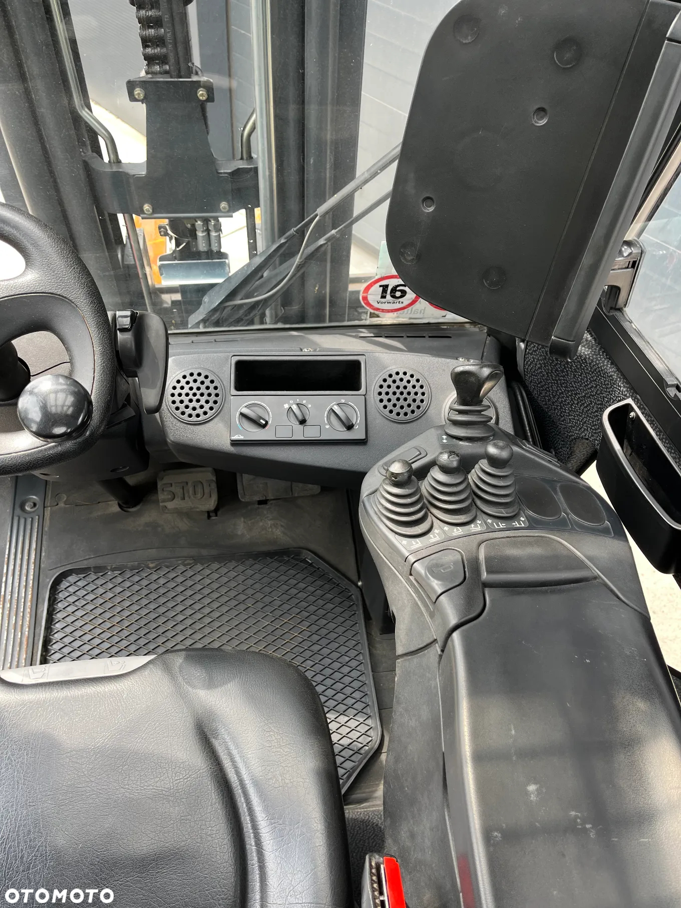 Linde H35-T Gaz LPG TRIPLEX kabina przesuw boczny  oświetlenie drogowe - 3