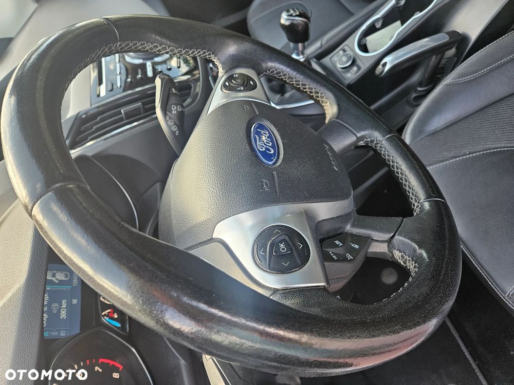 Ford Kuga 1.5 EcoBoost FWD ST-Line ASS GPF - 18