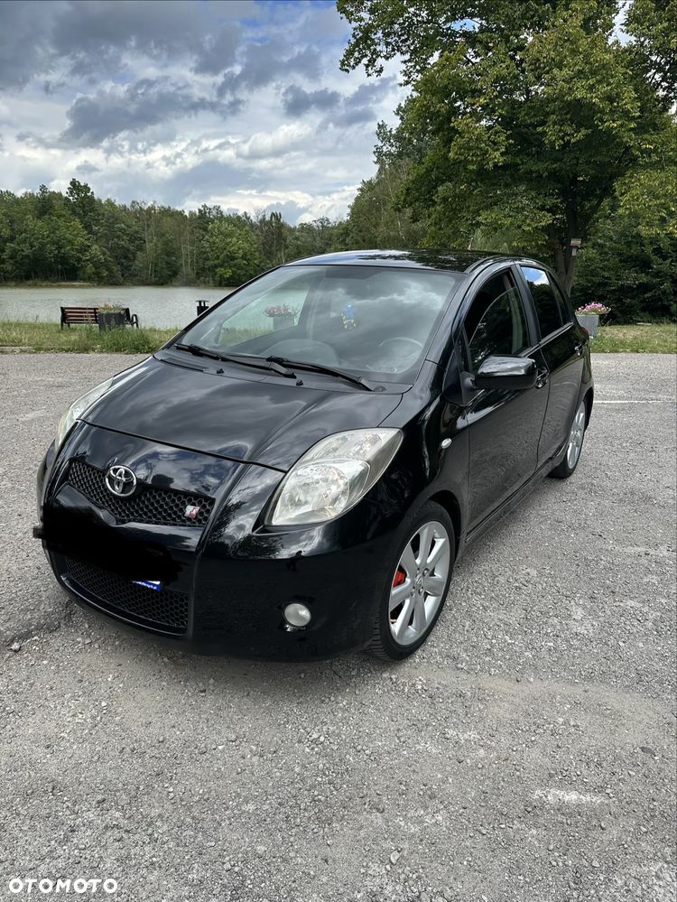 Toyota Yaris - 2