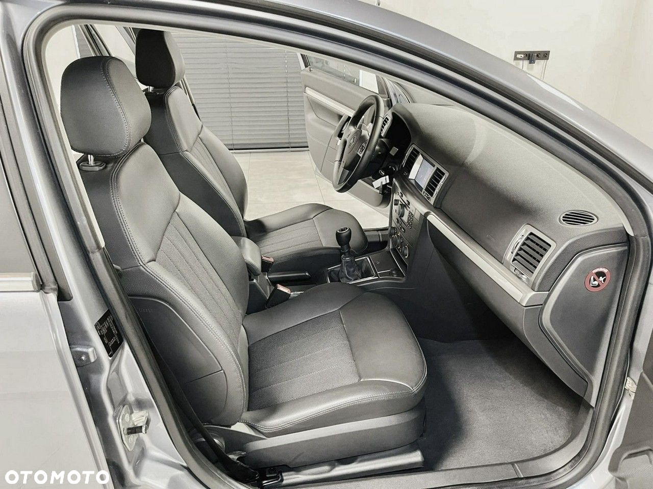 Opel Vectra 1.9 CDTI Elegance - 26