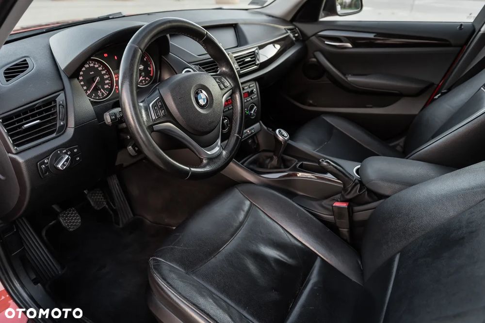 BMW X1 sDrive18d - 16