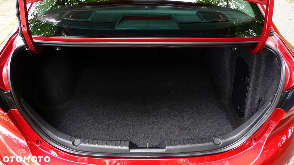 Mazda 3 SKYACTIV-D 150 Sports-Line - 31