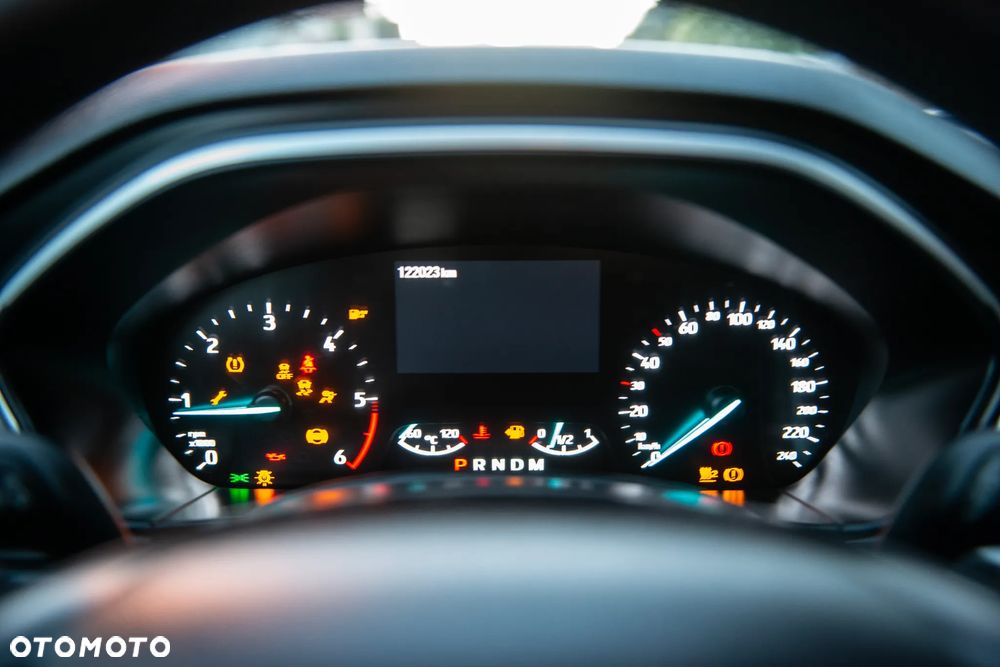 Ford Focus SW 1.5 EcoBlue S&S TITANIUM - 22