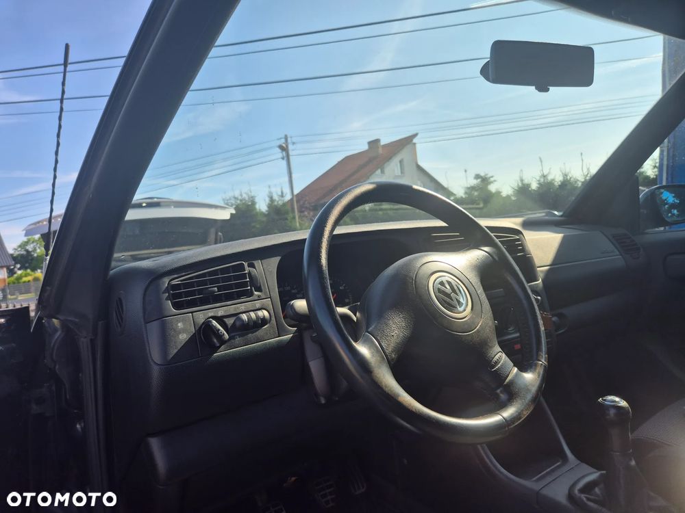 Volkswagen Golf 1.9 GL TDI - 4