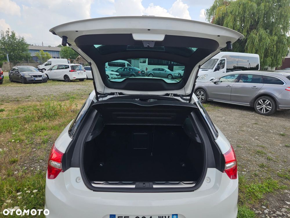 DS Automobiles DS 5 - 15